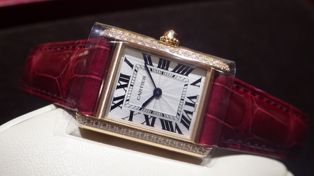UK Delicate Replica Cartier Tank WJTA0010 Watches For Female Wearers